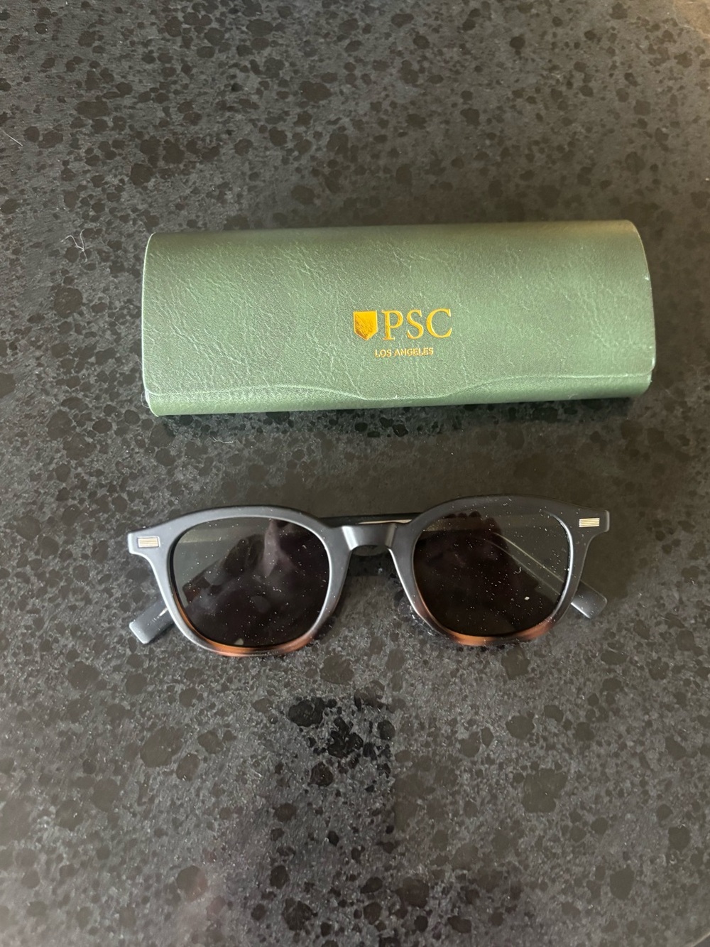 Men’s Two-Tone Black and Brown Sunglasses with Green PSC Case